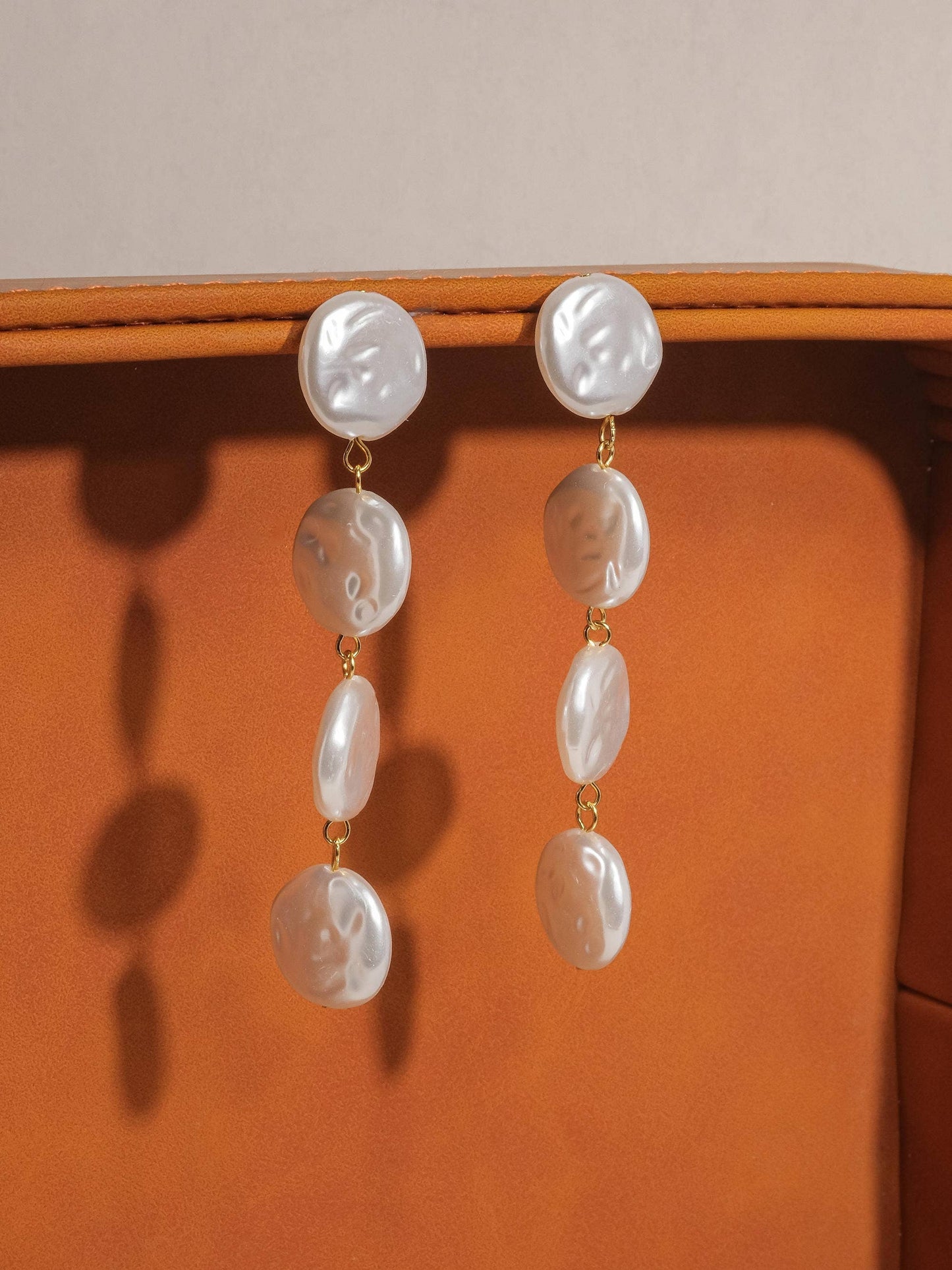 Pearl drop earrings