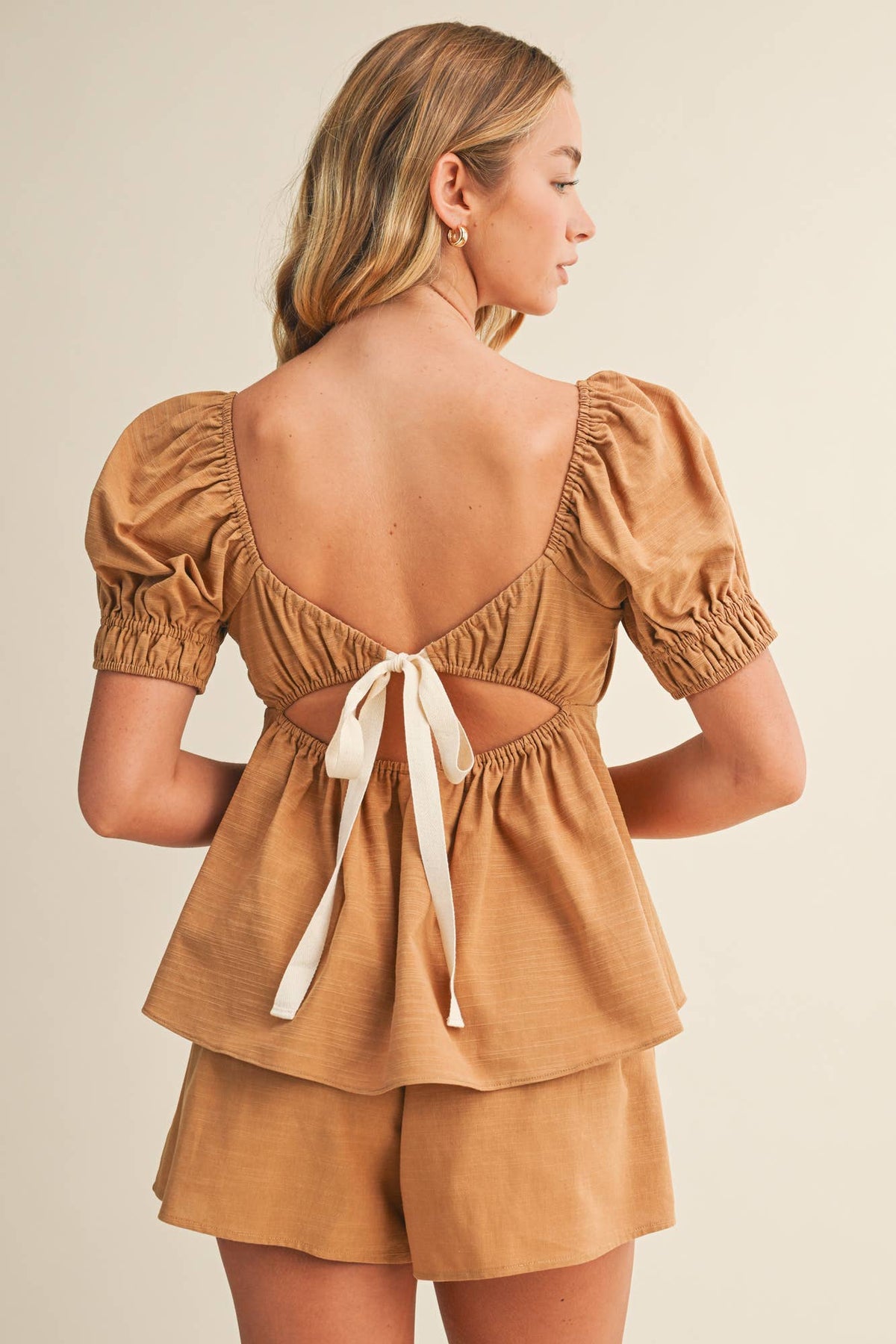 Ruched Bodice Empire Puff Sleeve Top