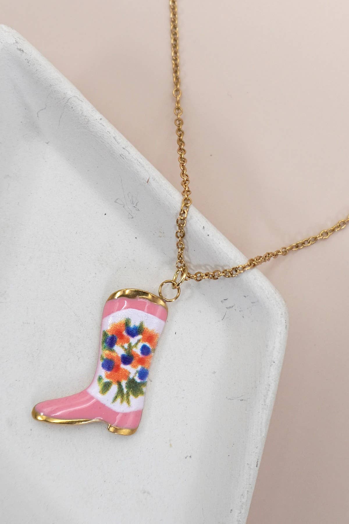 NASH boot necklace
