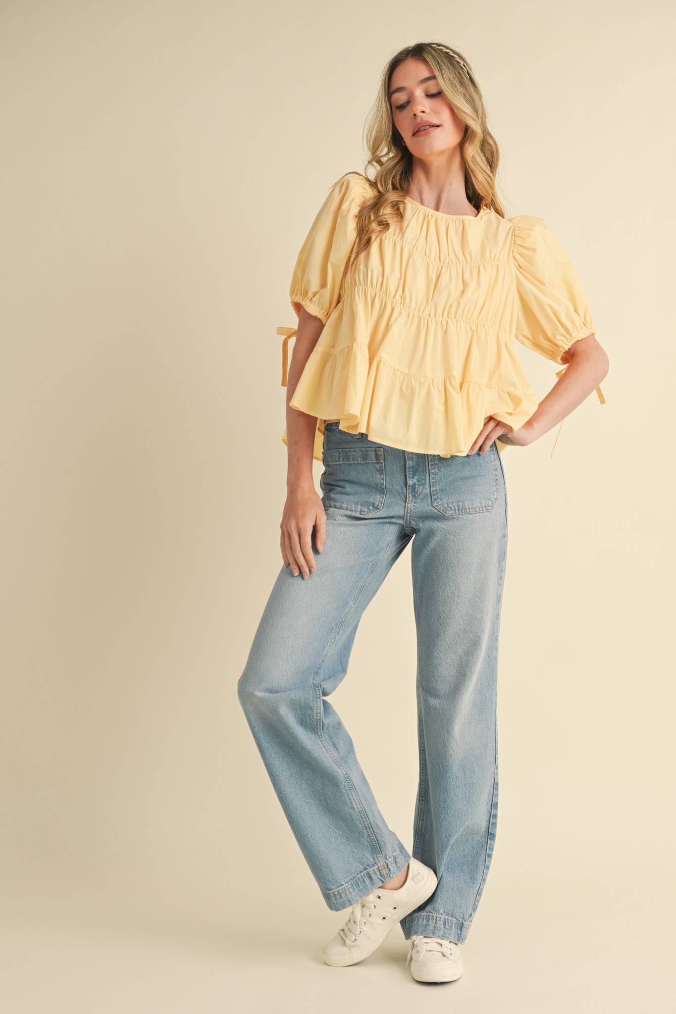 TIERED SHIRRING PUFF SLEEVE TOP MTP3081: PEACH FUZZ / S