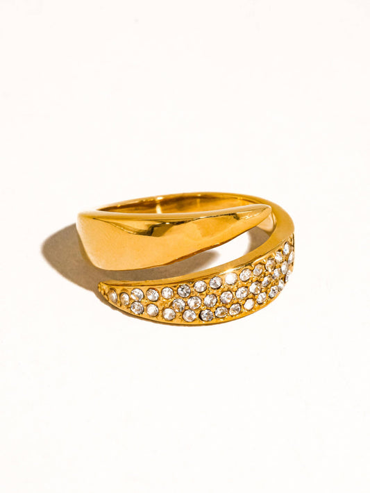Glam CZ Band Ring