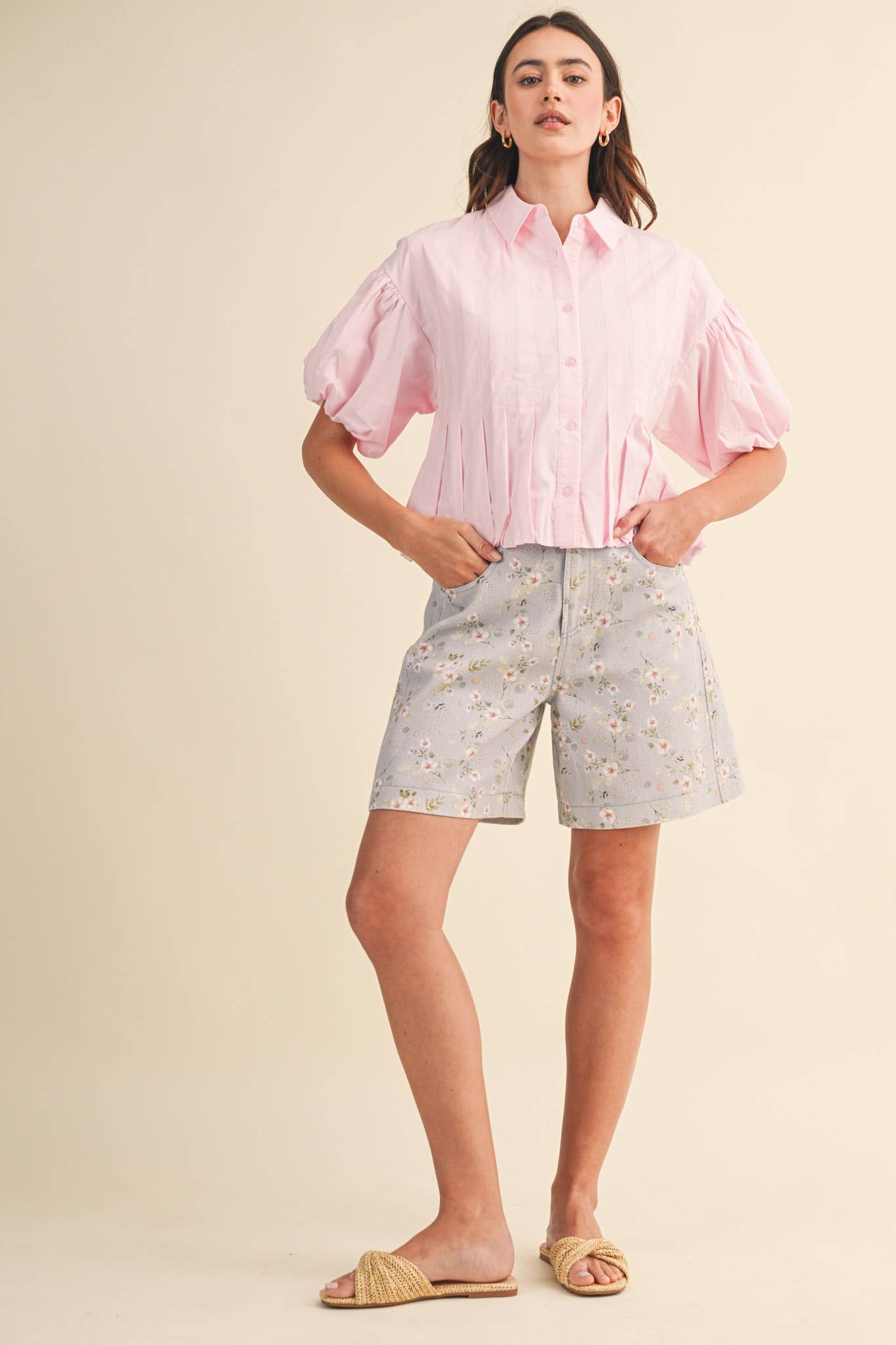 PLEATED BUBBLE HEM BUTTON DOWN TOP MTP4694: BANANA CREAM / S