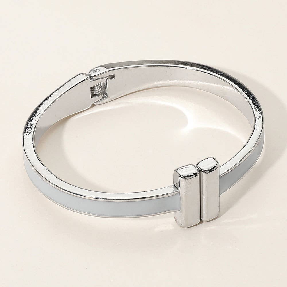 Metal Bar Tip Enamel Hinged Bangle Bracelet: Black