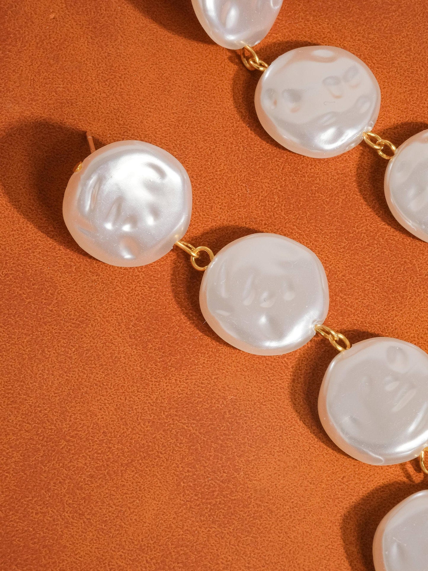 Pearl drop earrings