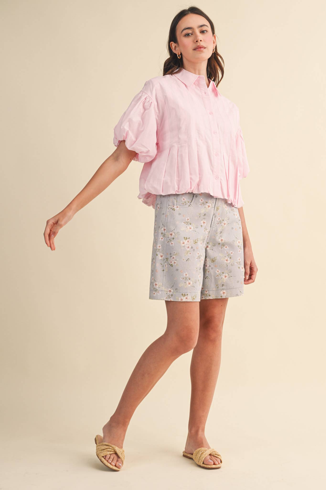 PLEATED BUBBLE HEM BUTTON DOWN TOP MTP4694: BANANA CREAM / S