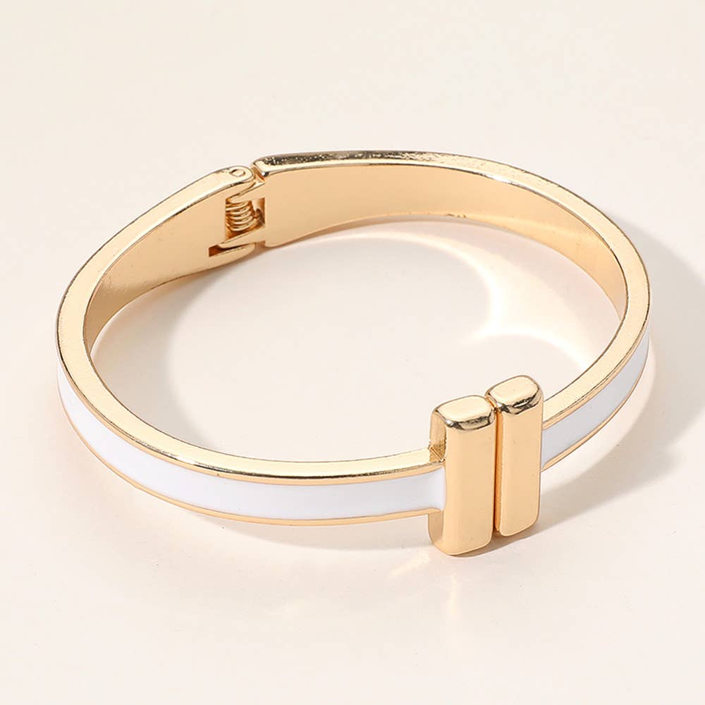 Metal Bar Tip Enamel Hinged Bangle Bracelet: Black