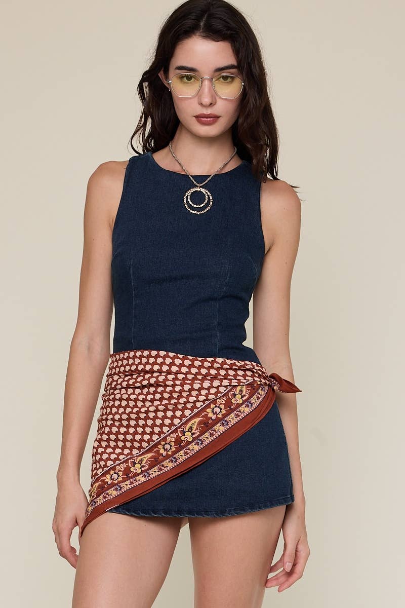 CASUAL DENIM BOAT NECK INSIDE SHORTS MINI DRESS: DENIM / S