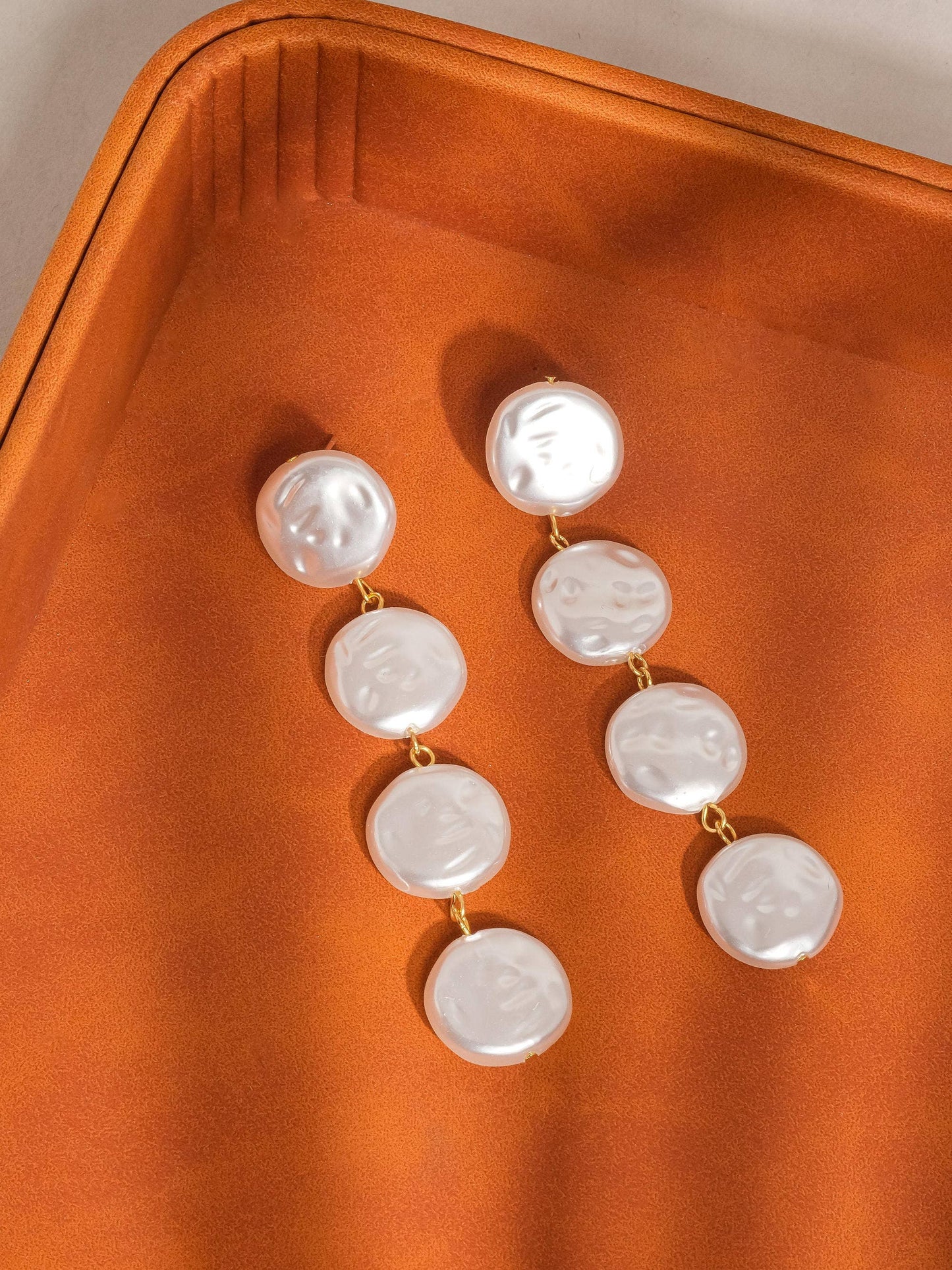 Pearl drop earrings