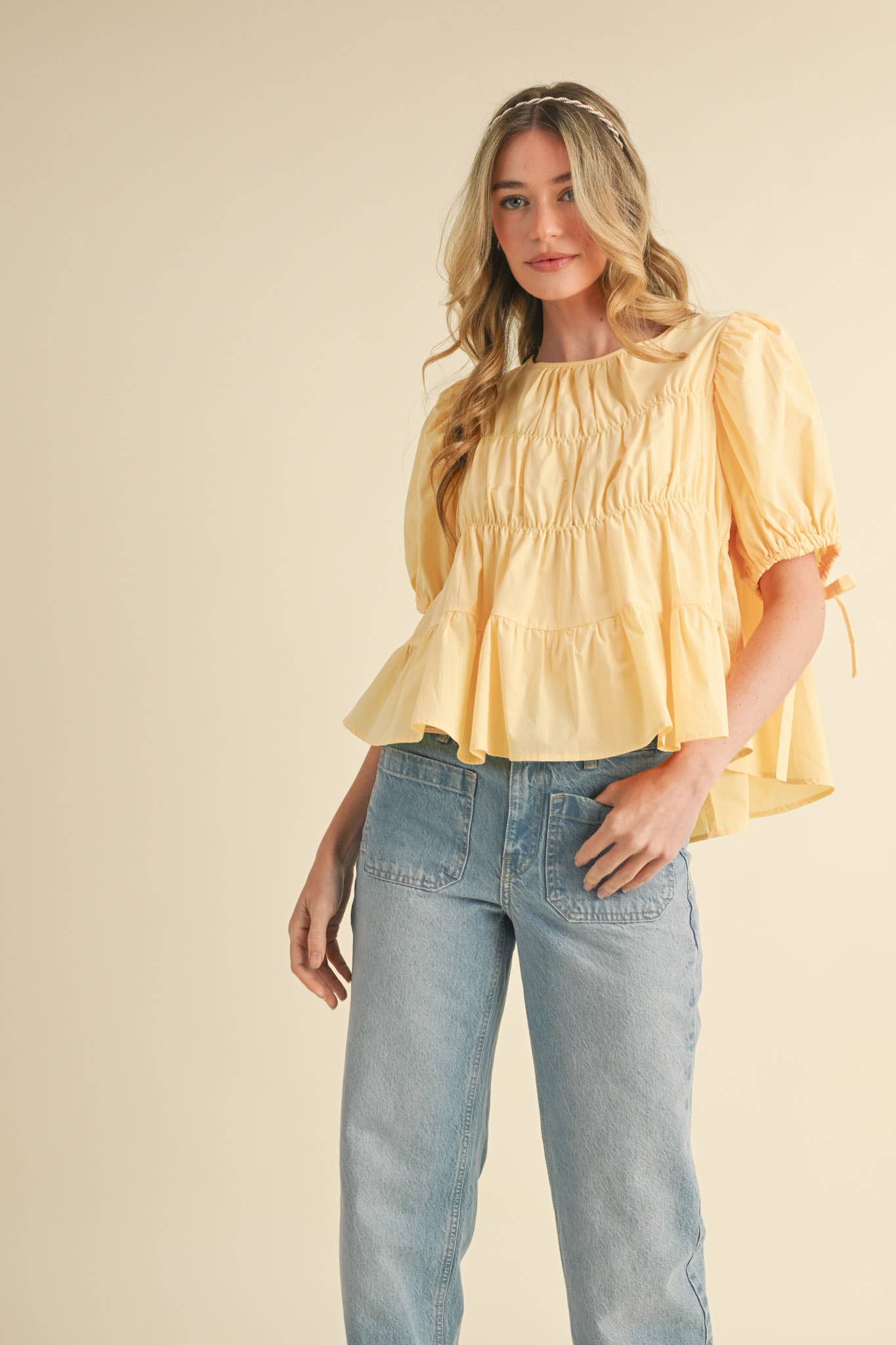 TIERED SHIRRING PUFF SLEEVE TOP MTP3081: PEACH FUZZ / S