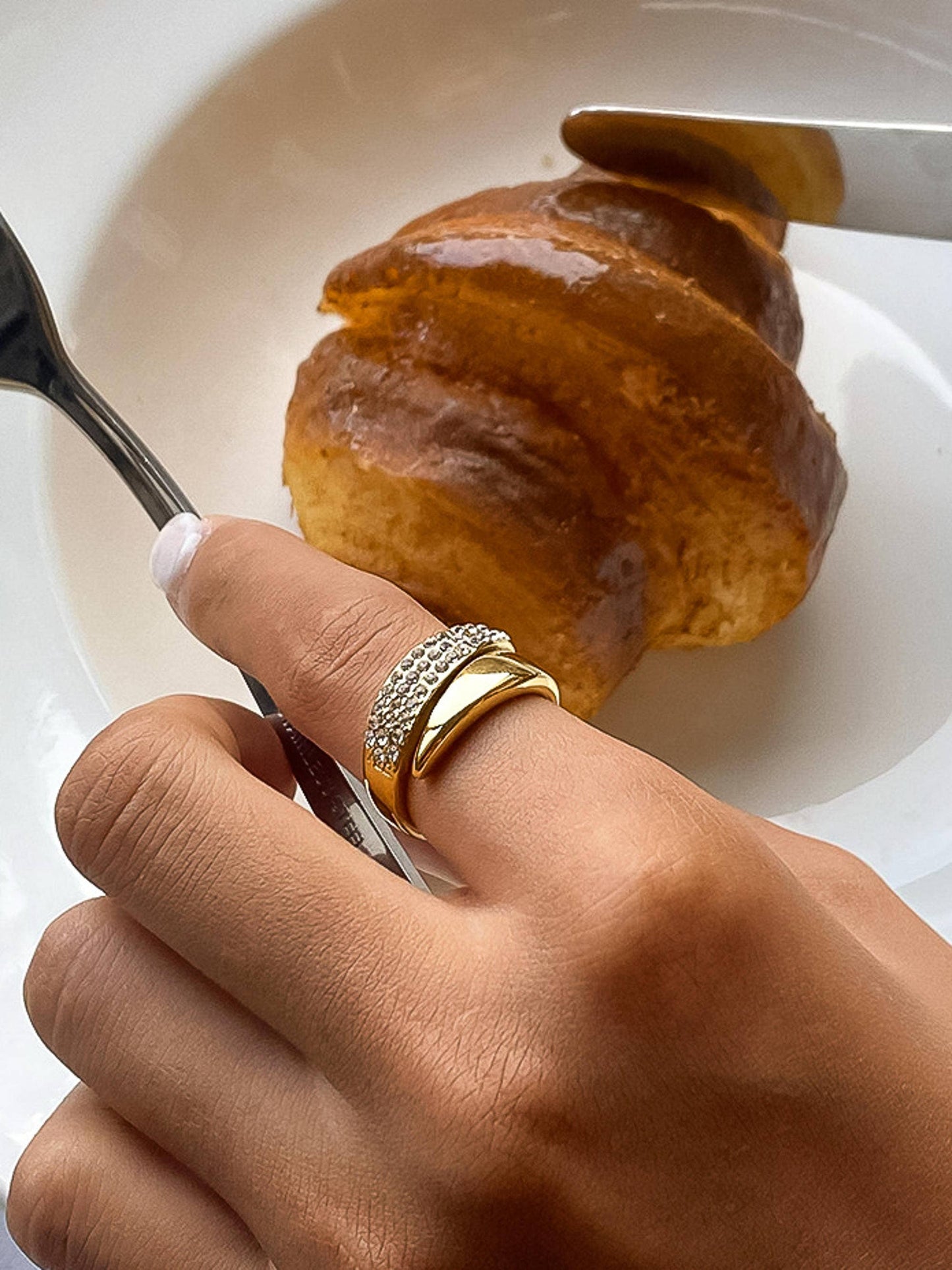 Glam CZ Band Ring