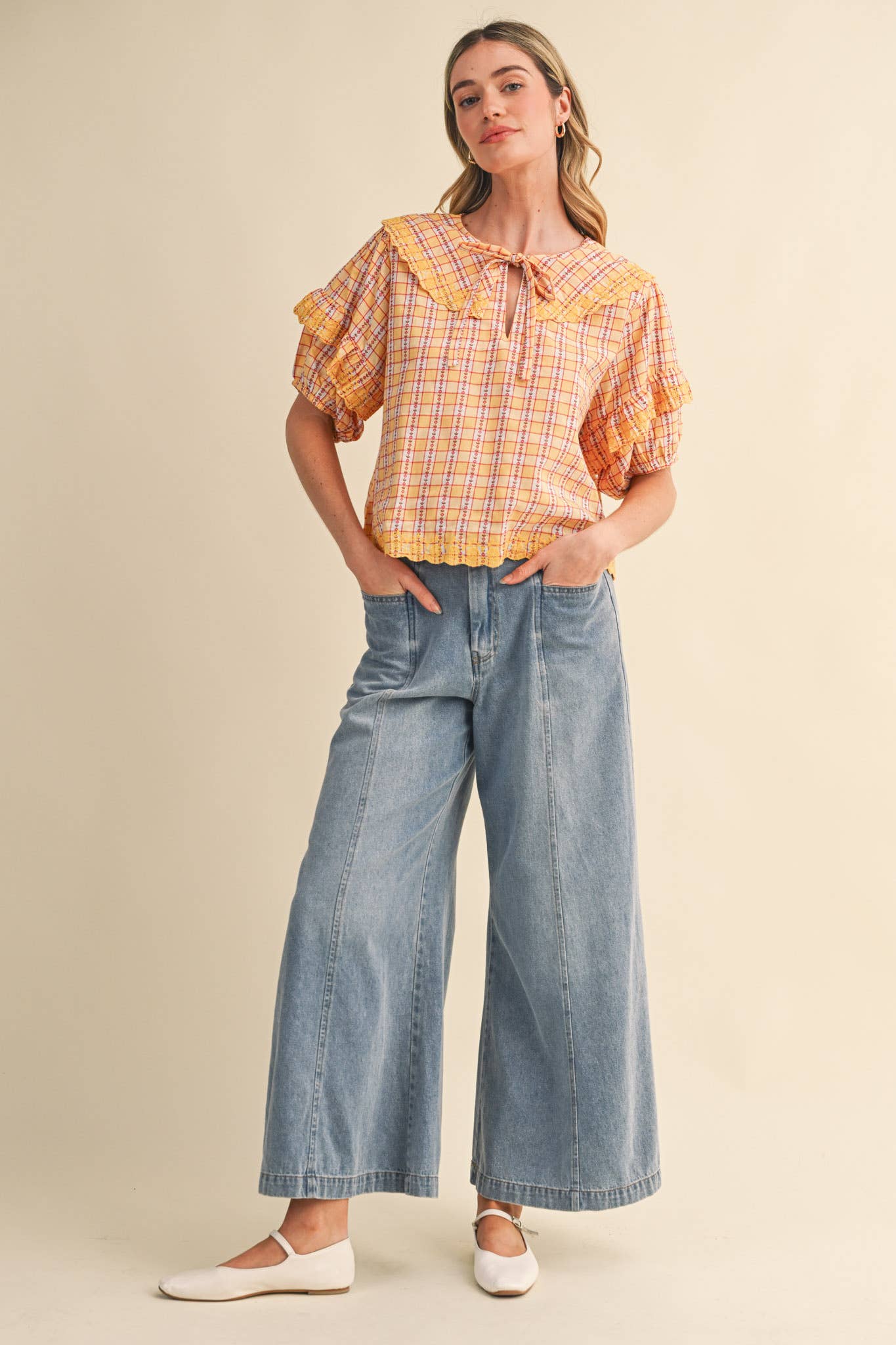 FLORAL GINGHAM EMBROIDERED DOLL COLLAR TOP MTP4602: YELLOW GINGHAM / S