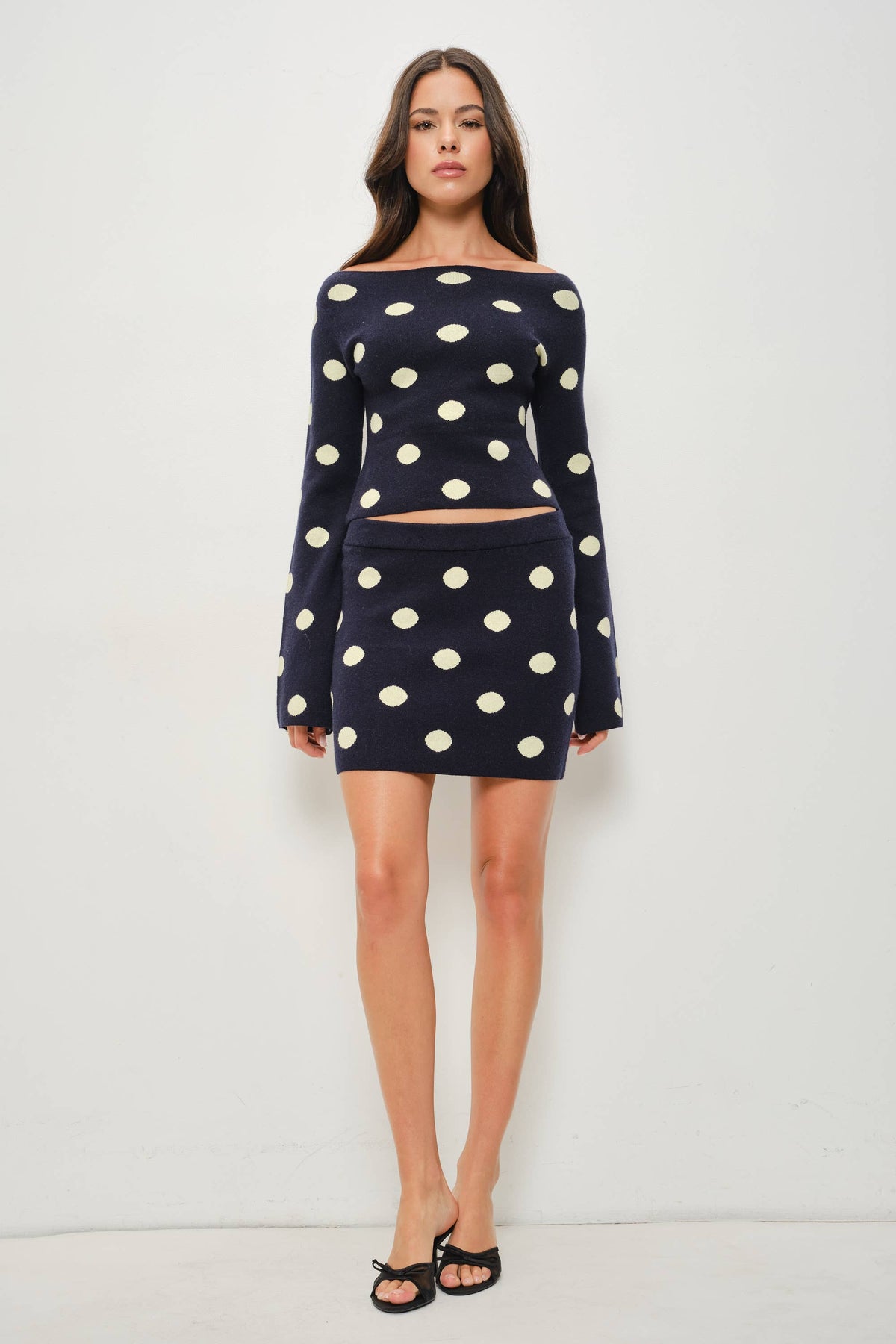 COSMO KNITTED POLKA DOT TOP: Navy-Yellow / S