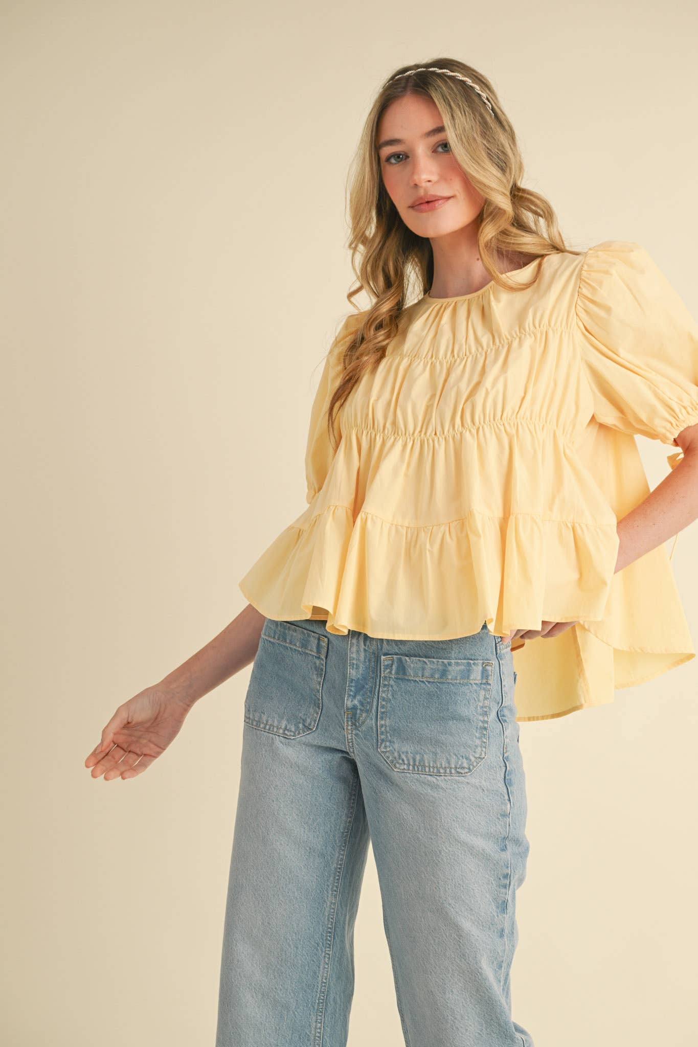 TIERED SHIRRING PUFF SLEEVE TOP MTP3081: PEACH FUZZ / S