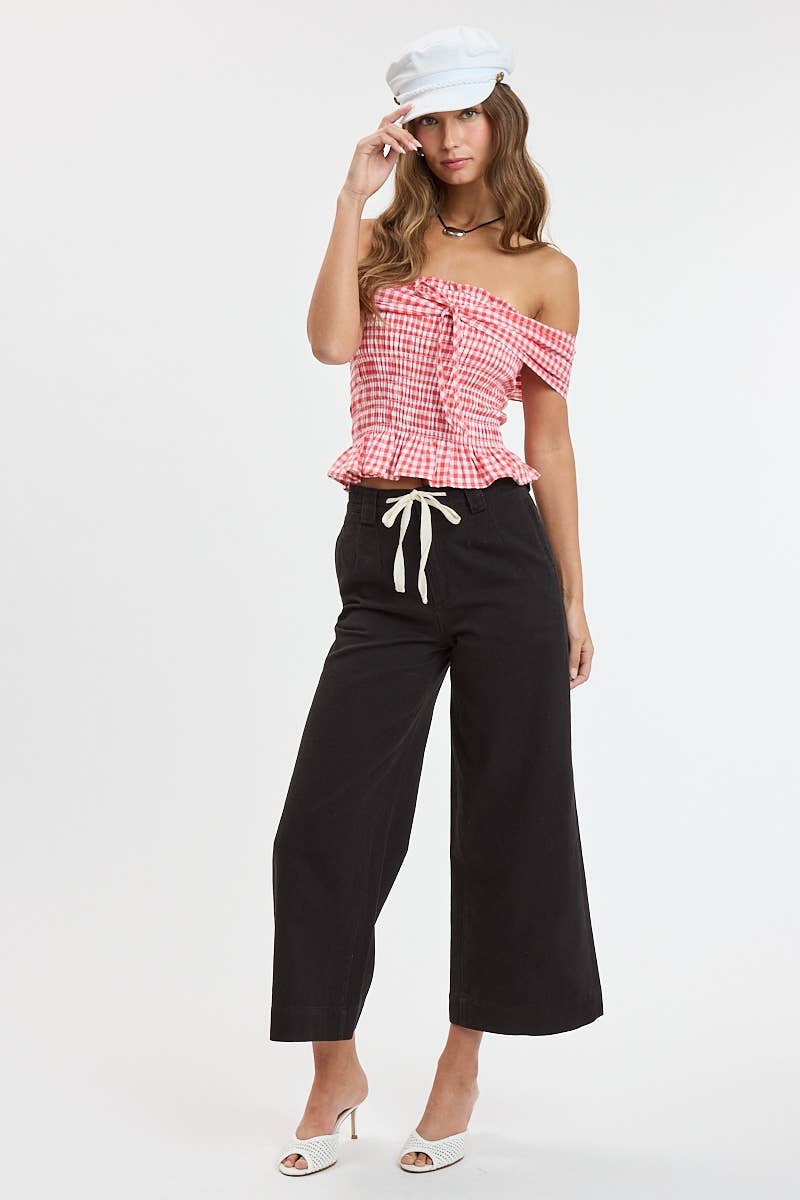 CHECKER OFF-SHOULDER SMOCKED BODY TIE TUBE TOP: RED CHECKER / S