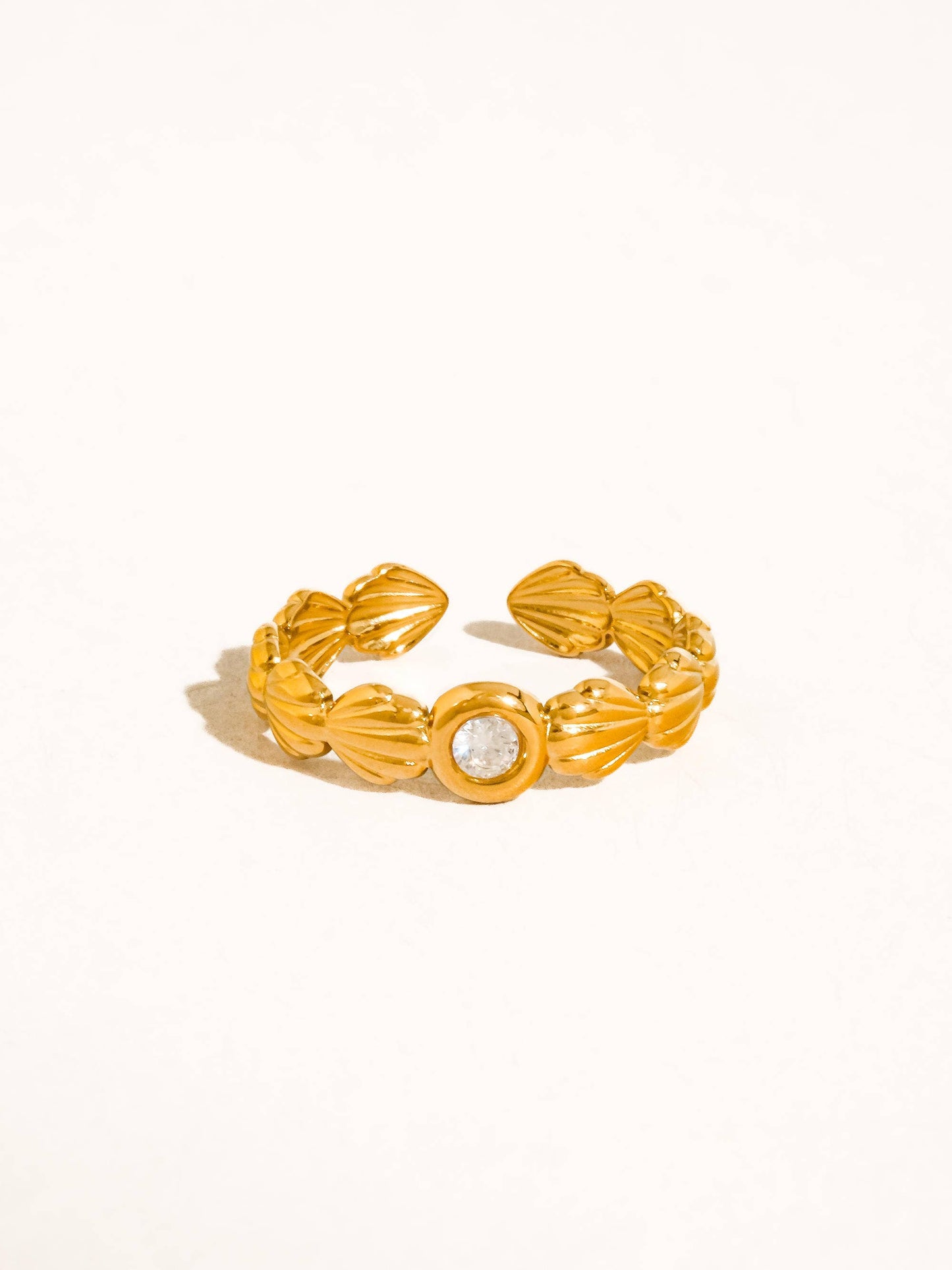 Féerie 18K Gold Non-Tarnish Shell Band CZ Ring