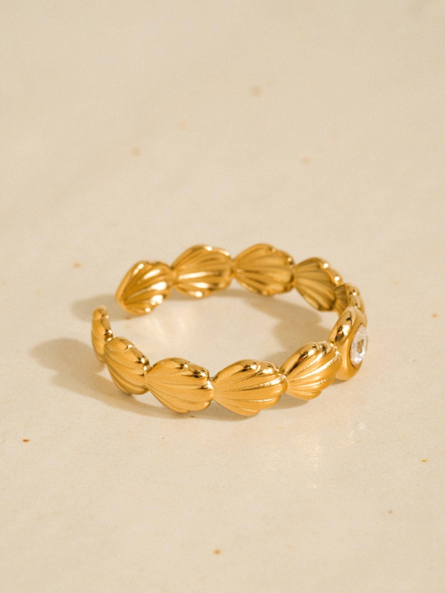 Féerie 18K Gold Non-Tarnish Shell Band CZ Ring