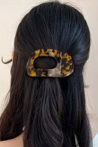 Lay flat clip